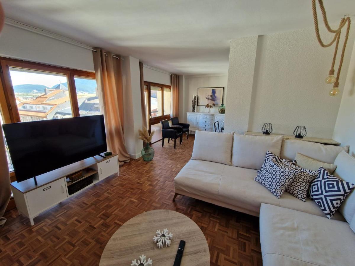 Ferienwohnung Flor De Nieve Jaca Exterior foto